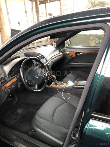 Mercedes E 320 2003, 324,000 km - 3.2 l - Bakı