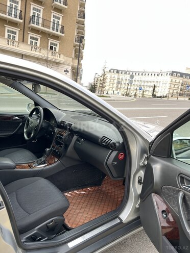 Mercedes C 240 2001, 340,000 km - 2.4 л - Bakı