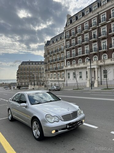 Mercedes C 240 2001, 340,000 km - 2.4 л - Bakı