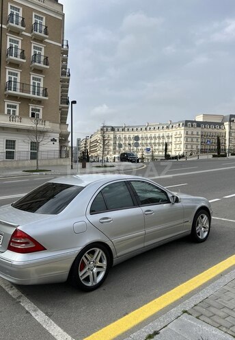 Mercedes C 240 2001, 340,000 km - 2.4 л - Bakı