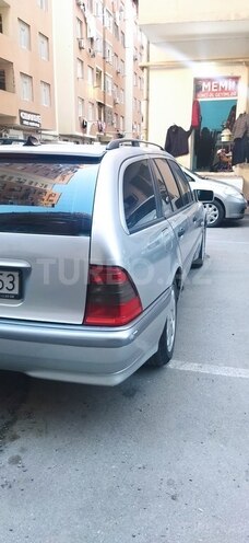 Mercedes C 200 2000, 330,000 km - 2.0 л - Bakı