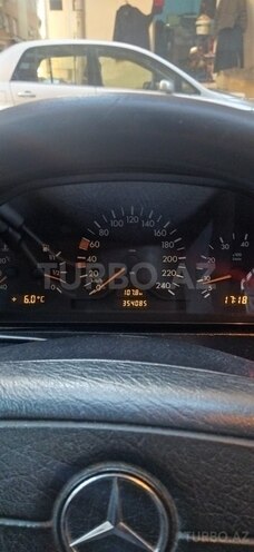 Mercedes C 200 2000, 330,000 km - 2.0 л - Bakı
