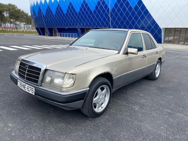 Mercedes E 250 1988, 456,000 km - 2.5 л - Bakı