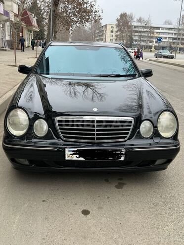 Mercedes E 270 2000, 380,000 km - 2.7 l - Mingəçevir