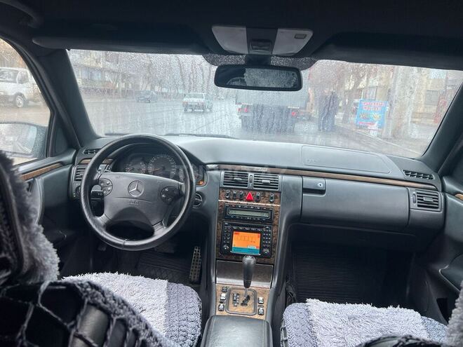 Mercedes E 270 2000, 380,000 km - 2.7 l - Mingəçevir