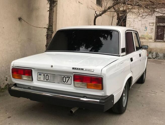 LADA (VAZ) 2107 2009, 133,000 km - 1.6 л - Bakı