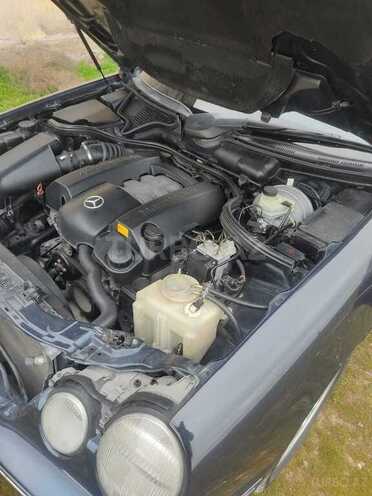 Mercedes E 240 2000, 320,000 km - 2.4 l - Bakı