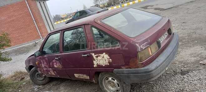 IJ 2126 Oda 2002, 200,000 km - 1.6 l - Yevlax
