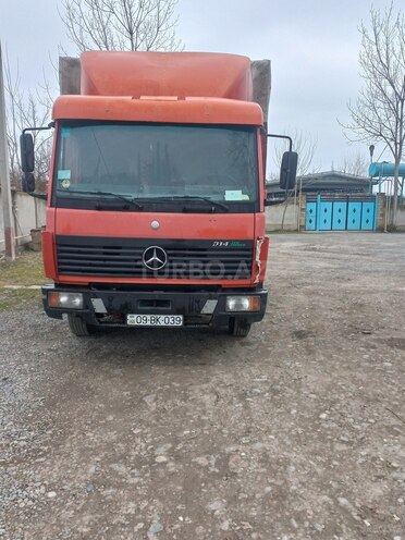 Mercedes Atego 814 1997, 450,000 km - 4.3 l - Saatlı