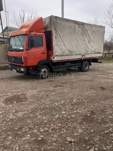 Mercedes Atego 814 1997, 450,000 km - 4.3 l - Saatlı