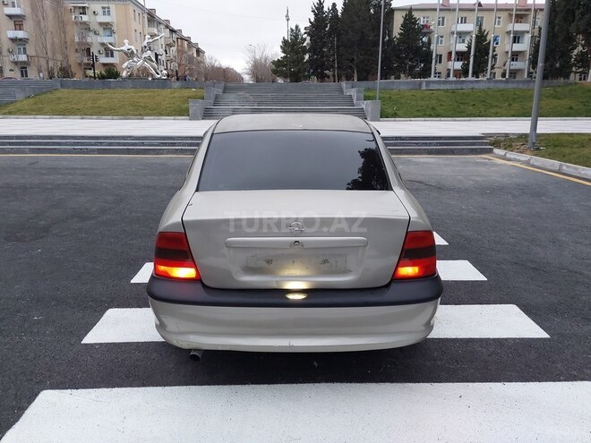 Opel Vectra 1996, 291,809 km - 1.8 л - Sumqayıt