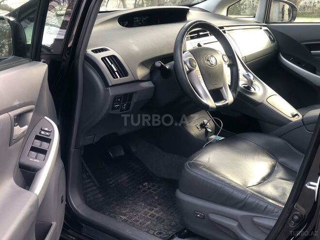 Toyota Prius 2011, 178,000 km - 1.8 l - Bakı