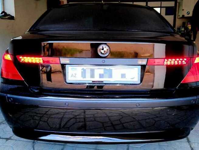 BMW  2002, 325,000 km - 4.4 l - Bakı