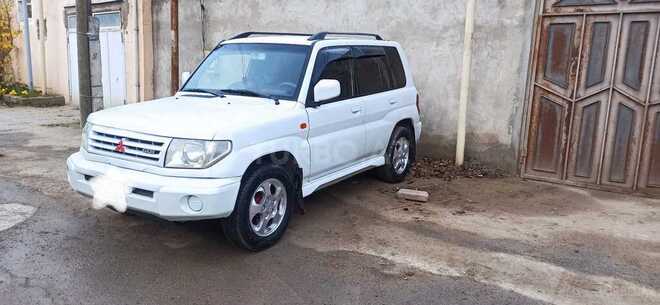 Mitsubishi Pajero io 1999, 283,200 km - 2.0 l - Bakı