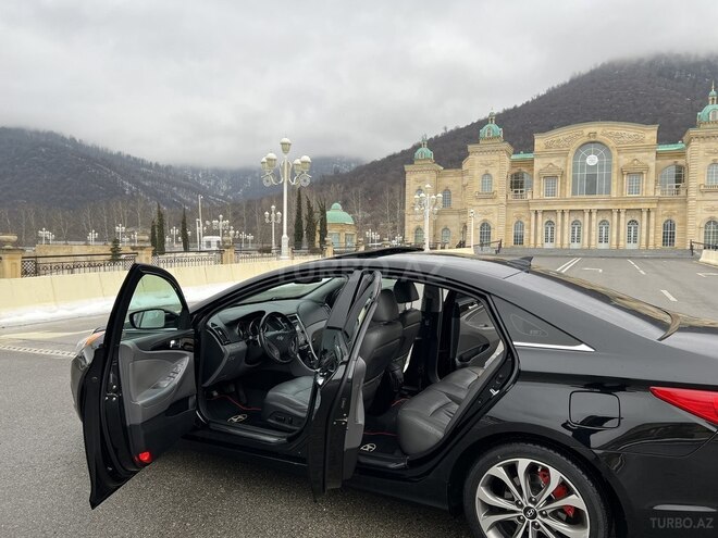 Hyundai Sonata 2013, 136,794 km - 2.0 л - Qəbələ
