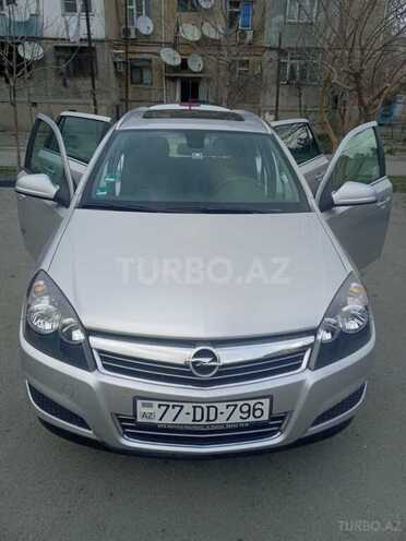 Opel Astra 2010, 110,000 km - 1.4 л - Sumqayıt