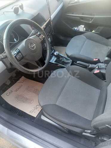 Opel Astra 2010, 110,000 km - 1.4 л - Sumqayıt