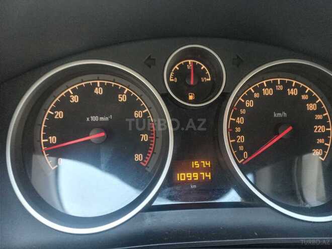 Opel Astra 2010, 110,000 km - 1.4 л - Sumqayıt