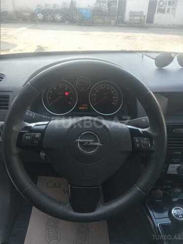 Opel Astra 2010, 110,000 km - 1.4 л - Sumqayıt