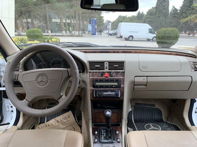 Mercedes C 230 1997, 231,012 km - 2.3 l - Sumqayıt