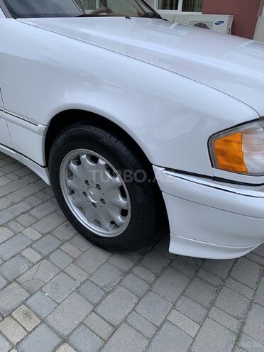 Mercedes C 230 1997, 231,012 km - 2.3 l - Sumqayıt