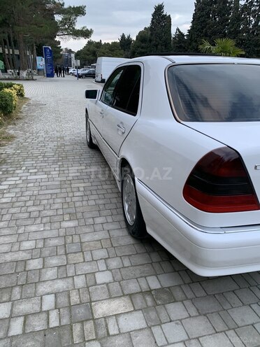 Mercedes C 230 1997, 231,012 km - 2.3 l - Sumqayıt