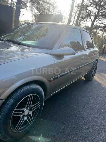 Opel Vectra 1997, 395,000 km - 2.0 l - Bakı