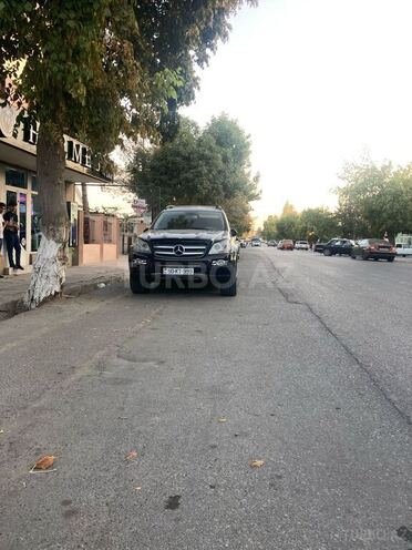 Mercedes GL 550 2008, 122,000 km - 5.5 l - Bakı