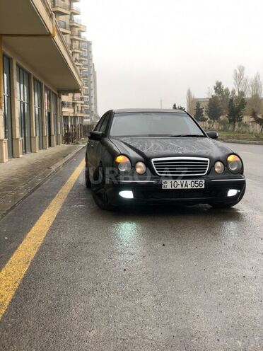Mercedes E 320 2000, 350,000 km - 3.2 л - Bakı