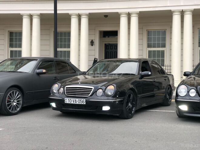 Mercedes E 320 2000, 350,000 km - 3.2 л - Bakı