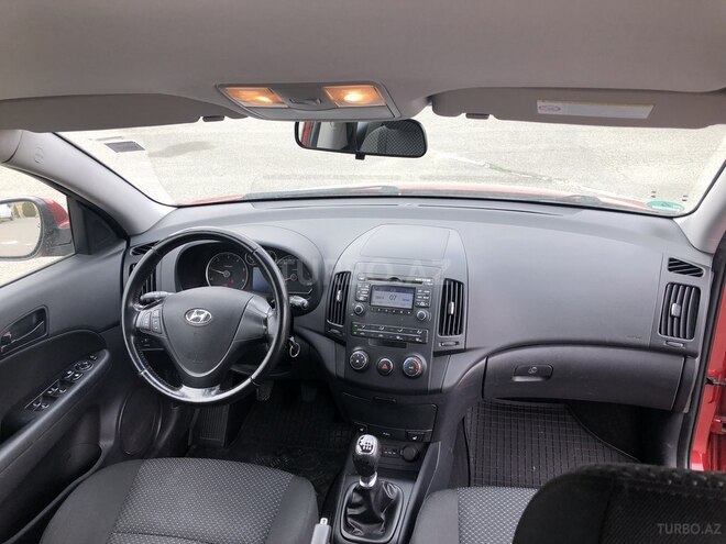 Hyundai i30 2011, 186,000 km - 1.6 l - Bakı
