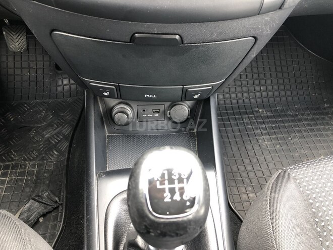 Hyundai i30 2011, 186,000 km - 1.6 l - Bakı