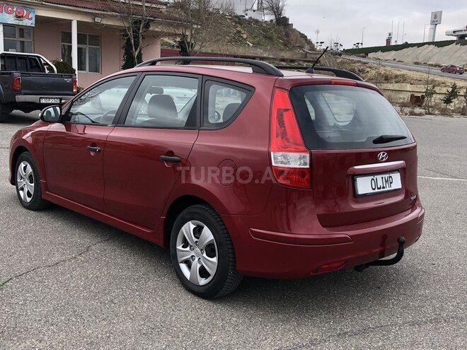 Hyundai i30 2011, 186,000 km - 1.6 l - Bakı