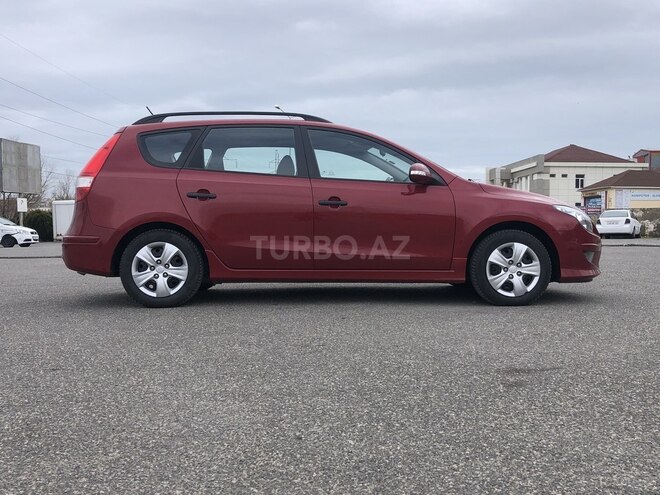 Hyundai i30 2011, 186,000 km - 1.6 l - Bakı