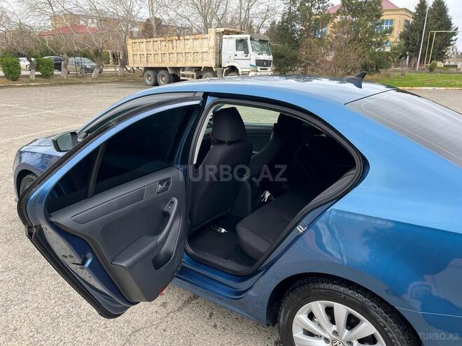 Volkswagen Jetta 2016, 86,000 km - 1.4 l - Bakı