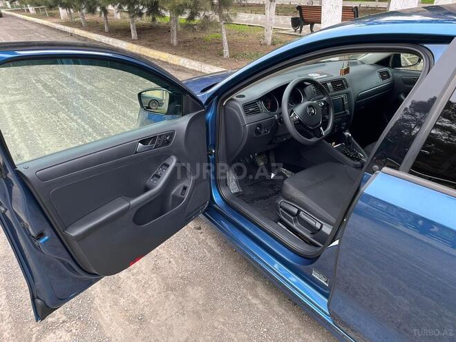 Volkswagen Jetta 2016, 86,000 km - 1.4 l - Bakı