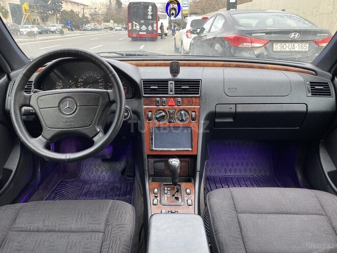 Mercedes C 180 1999, 285,882 km - 1.8 л - Bakı