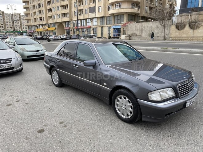 Mercedes C 180 1999, 285,882 km - 1.8 л - Bakı