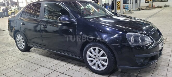 Volkswagen Jetta 2007, 300,000 km - 1.6 л - Bakı