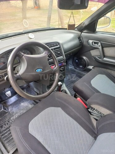 LADA (VAZ) 2112 2007, 180,000 km - 1.6 l - Salyan