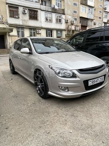 Hyundai i30 2008, 241,000 km - 1.4 l - Bakı