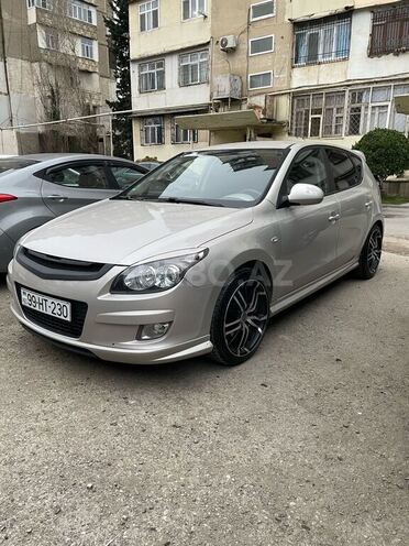 Hyundai i30 2008, 241,000 km - 1.4 l - Bakı