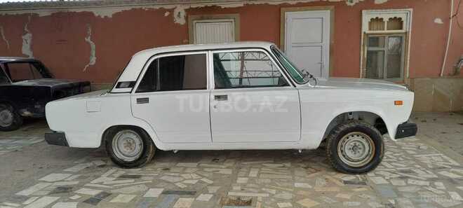 LADA (VAZ) 2107 2003, 200,000 km - 1.6 л - Şirvan