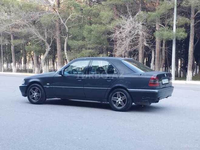 Mercedes C 220 1995, 341,000 km - 2.2 l - Sumqayıt