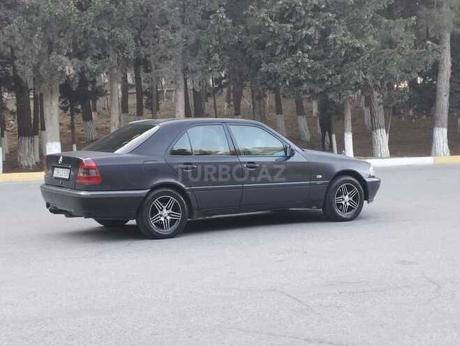 Mercedes C 220 1995, 341,000 km - 2.2 l - Sumqayıt