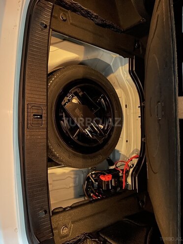 Mercedes E 220 2013, 153,500 km - 2.2 l - Bakı