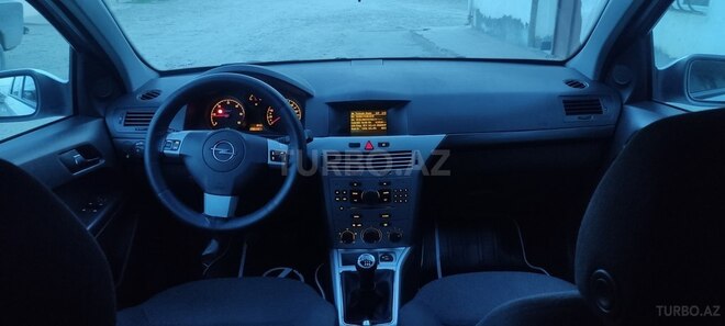 Opel Astra 2010, 200,332 km - 1.3 l - Bakı