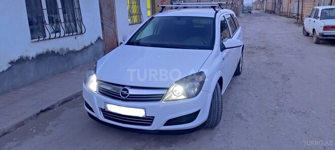 Opel Astra 2010, 200,332 km - 1.3 l - Bakı