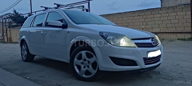 Opel Astra 2010, 200,332 km - 1.3 l - Bakı