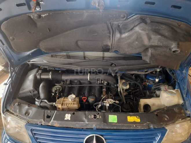 Mercedes Vito 1999, 380,000 km - 2.2 l - Bakı